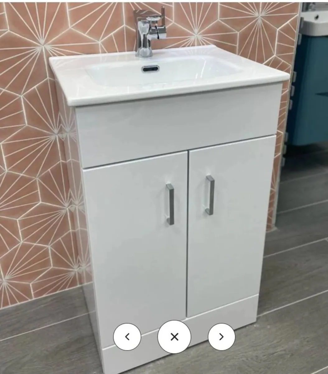 Vanity Unit & Toilet Deal - Image 4