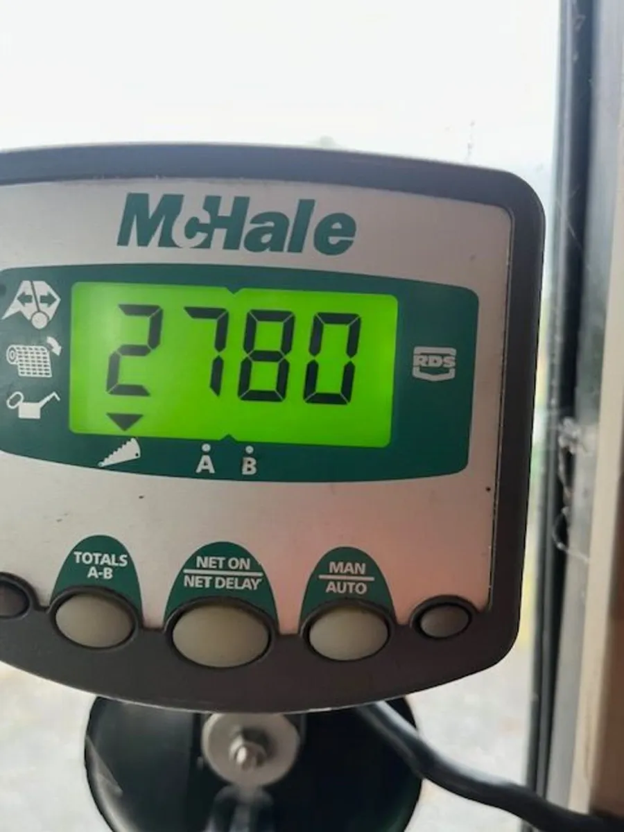 McHale F550 baler - Image 2