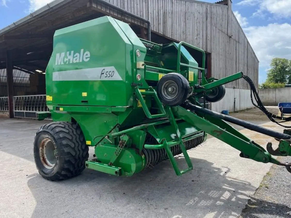 McHale F550 baler - Image 3
