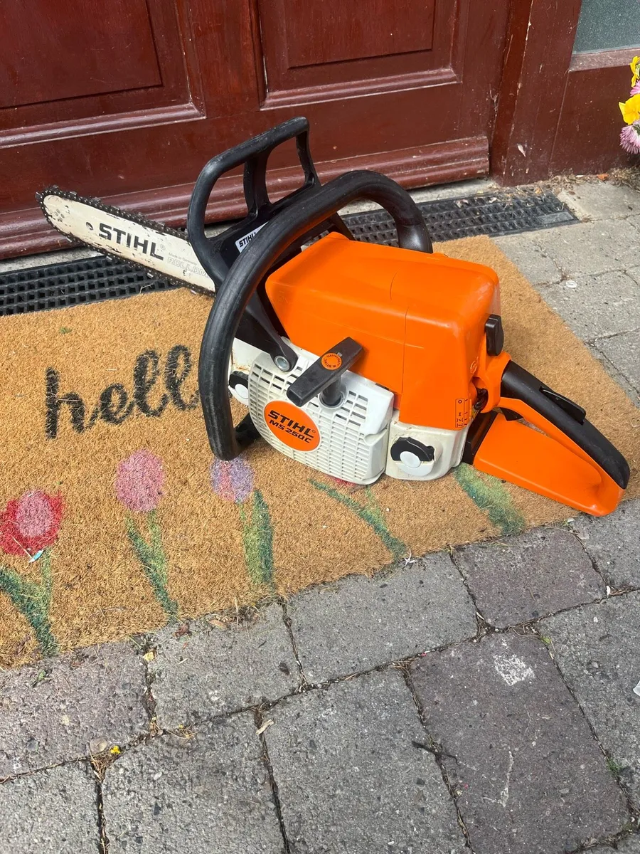 Chainsaw Stihl ms 250c - Image 2