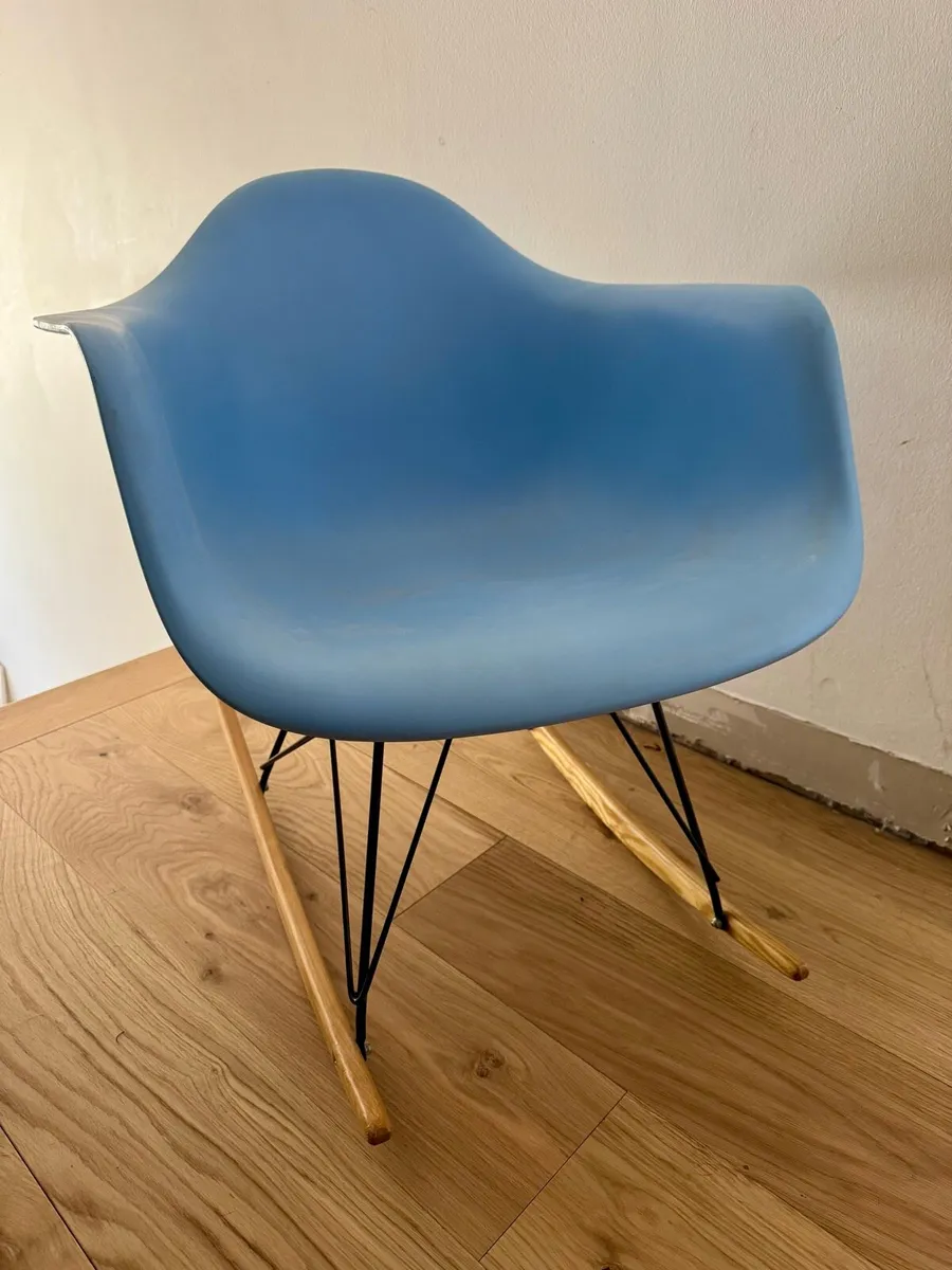 Eames-style rocking chair - Image 2