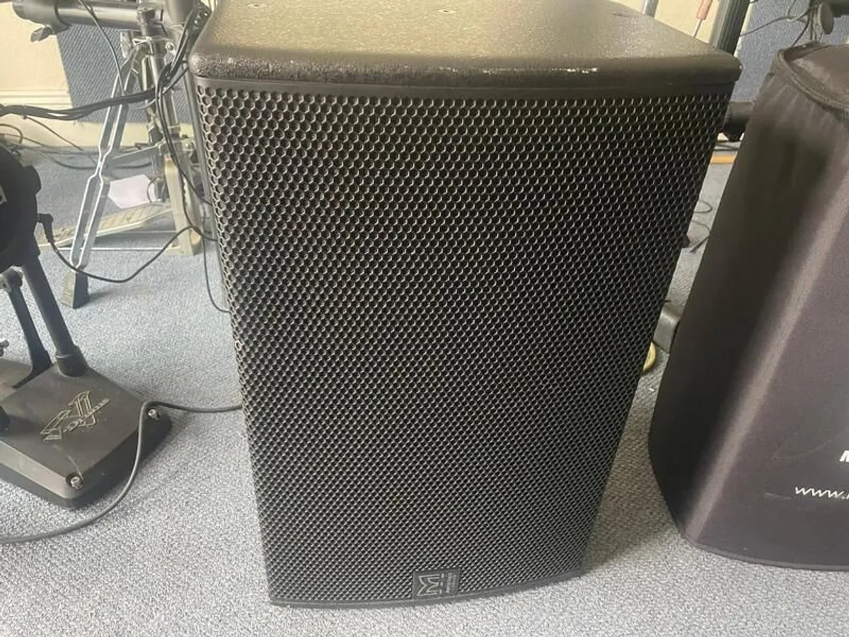 Martin Blackline x12 speaker - Image 1