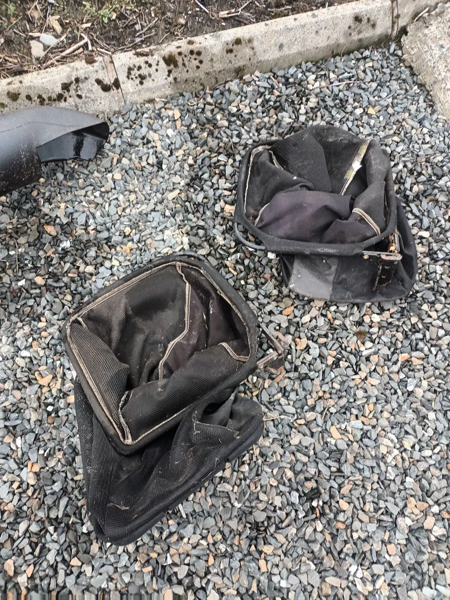 Chute and Baskets - Image 2
