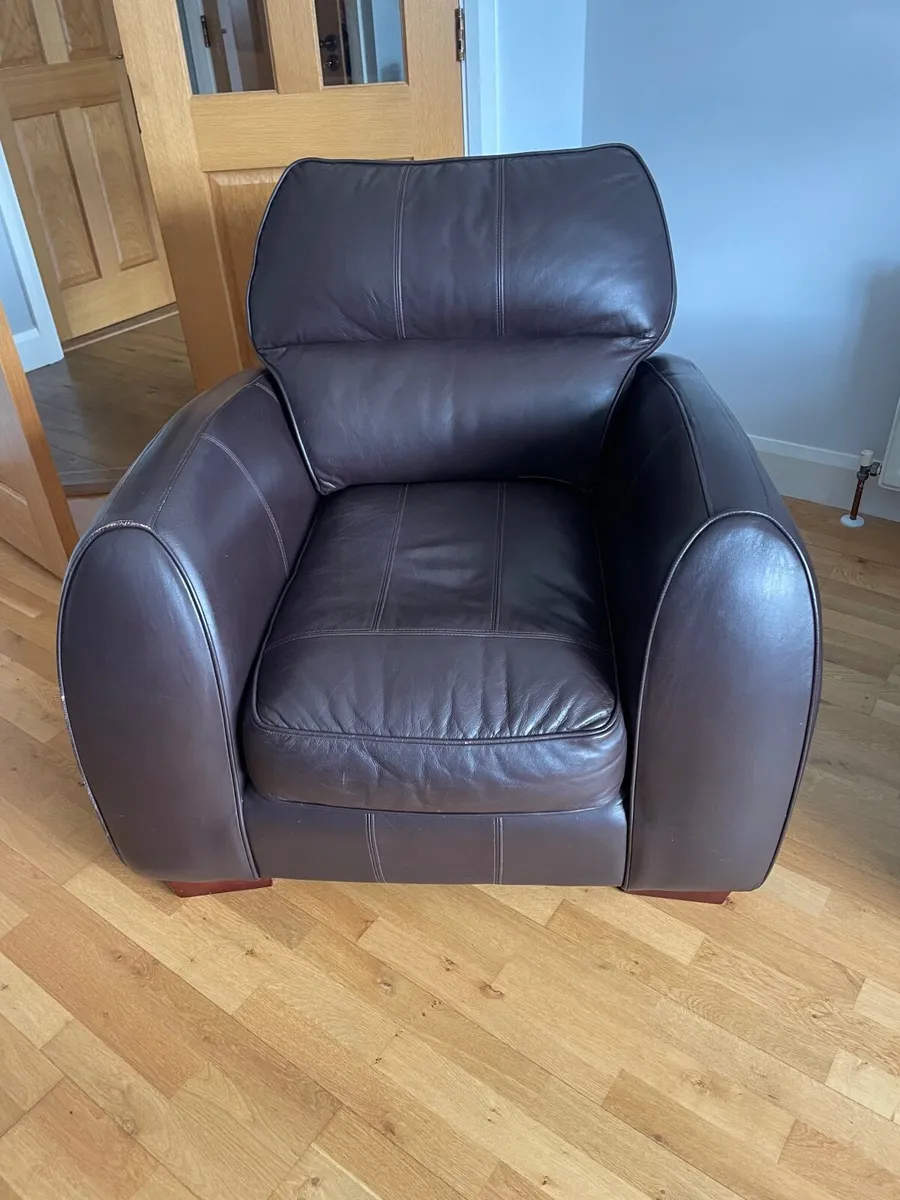 leather chair - Image 3