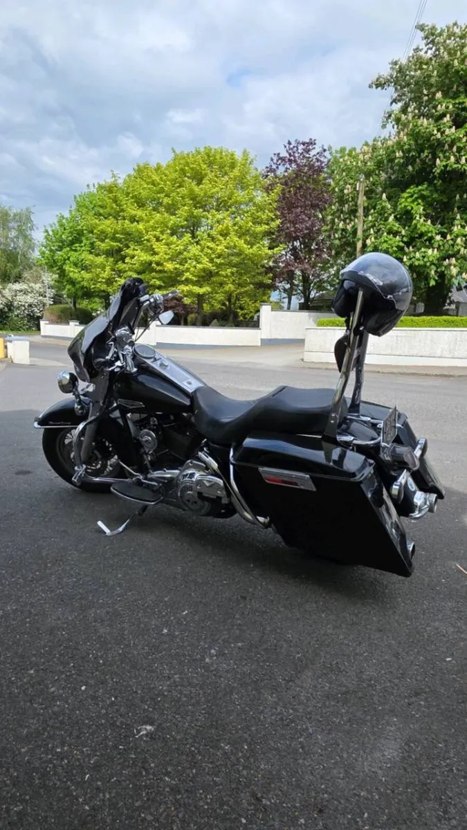 Harley davidson roadking - Image 2