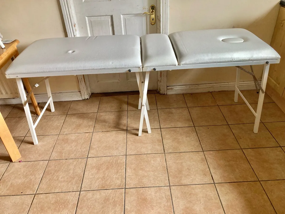 Massage table good condition Leixlip - Image 1