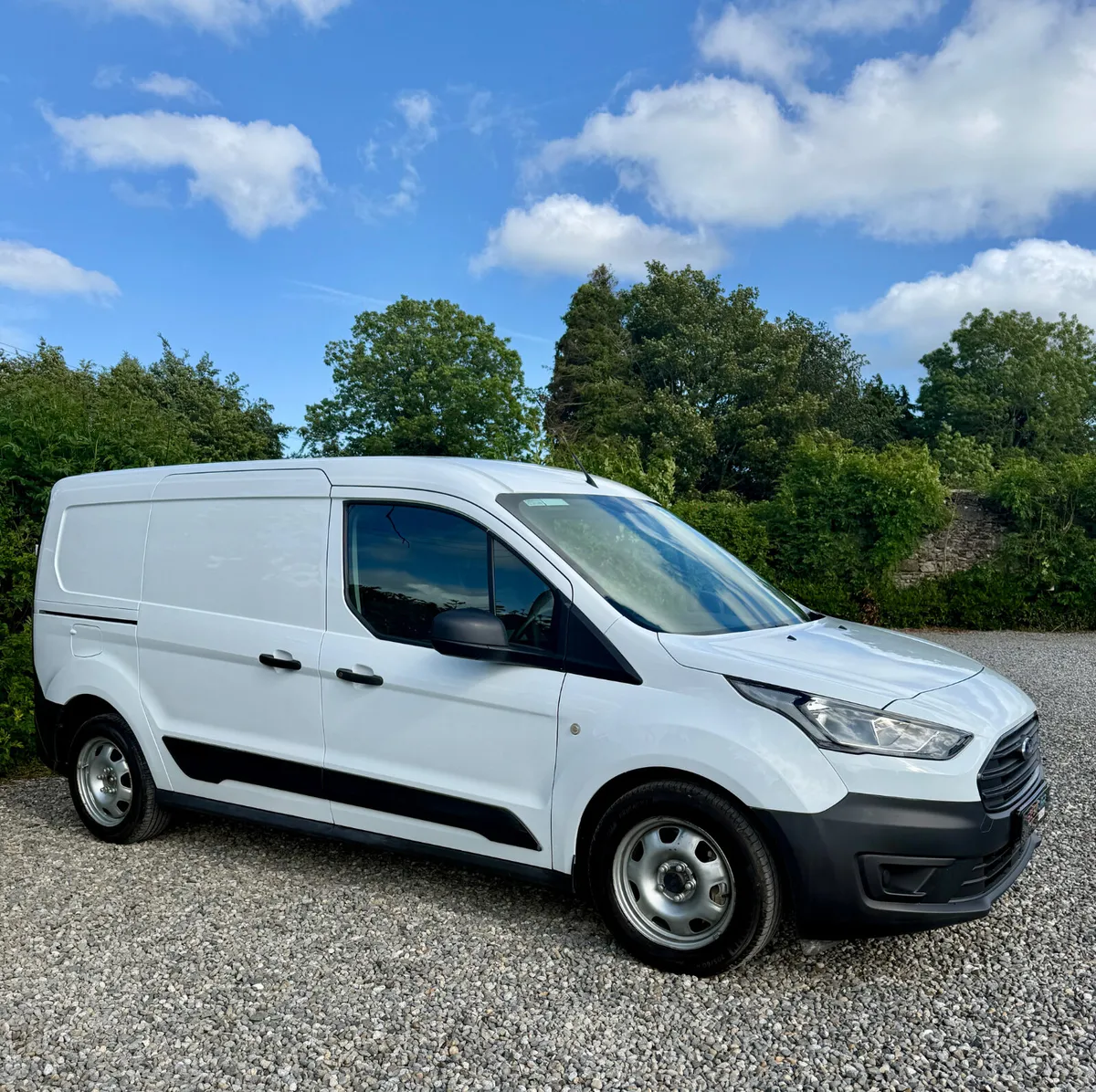 2020 Ford Transit Connect Crew Cab 1.5 TDCi - Image 2