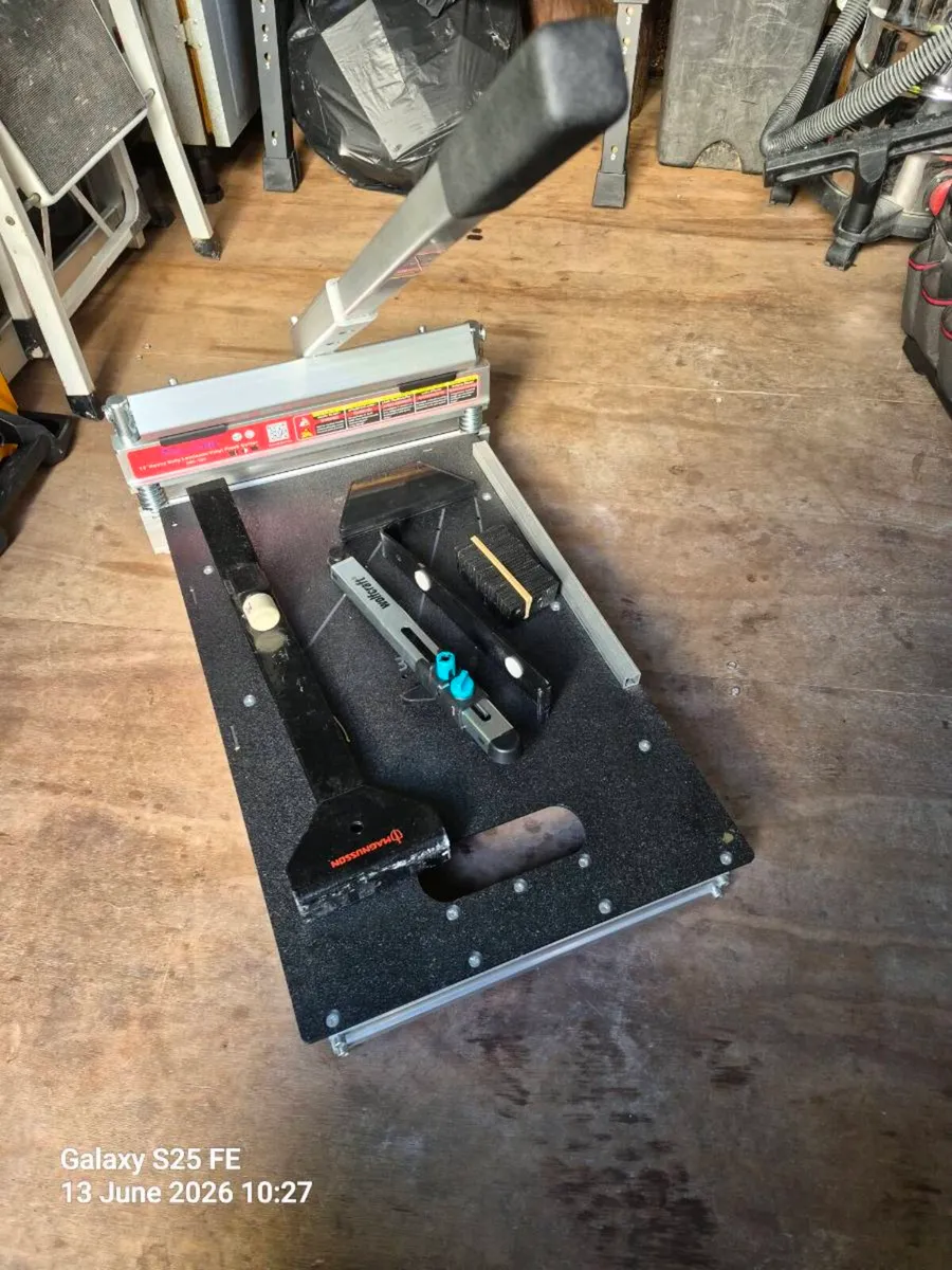 Flooring Installation Kit - Image 1