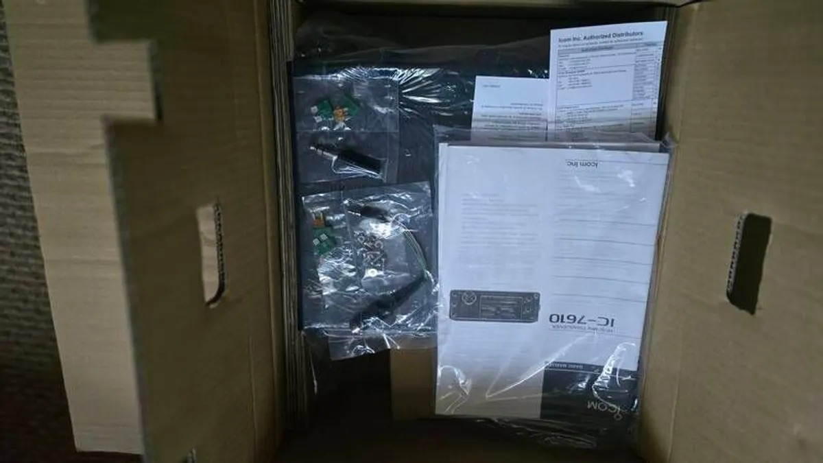 Icom 7610 - Image 4