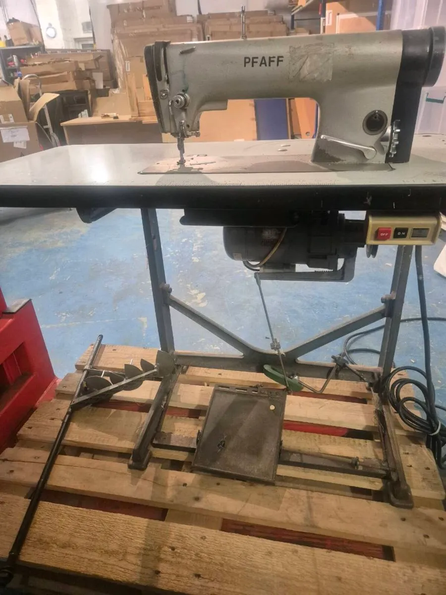 Industrial sewing machine - Image 2