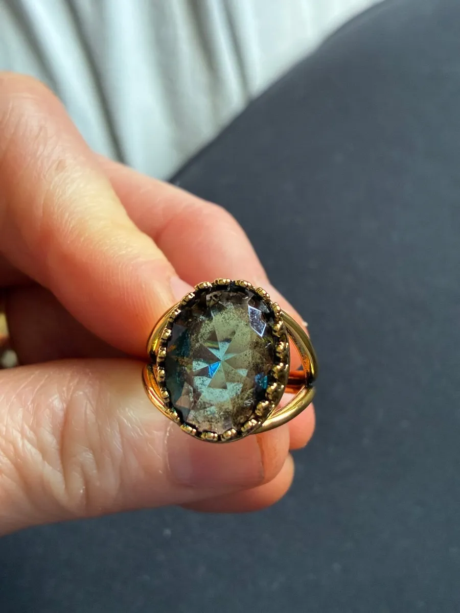 Jewellery - Image 1