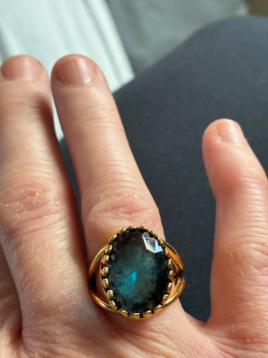 Jewellery - Image 2