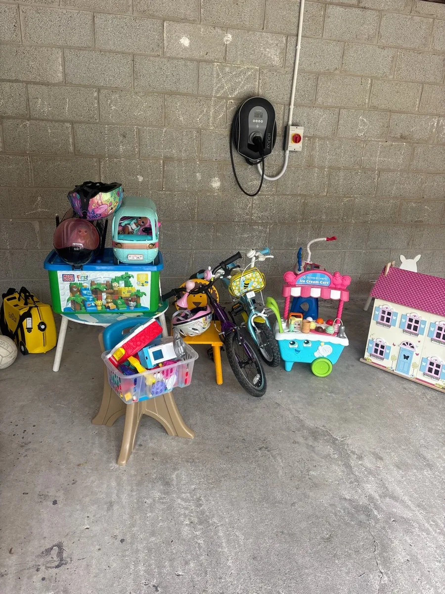 Toys, bikes and games - Image 4