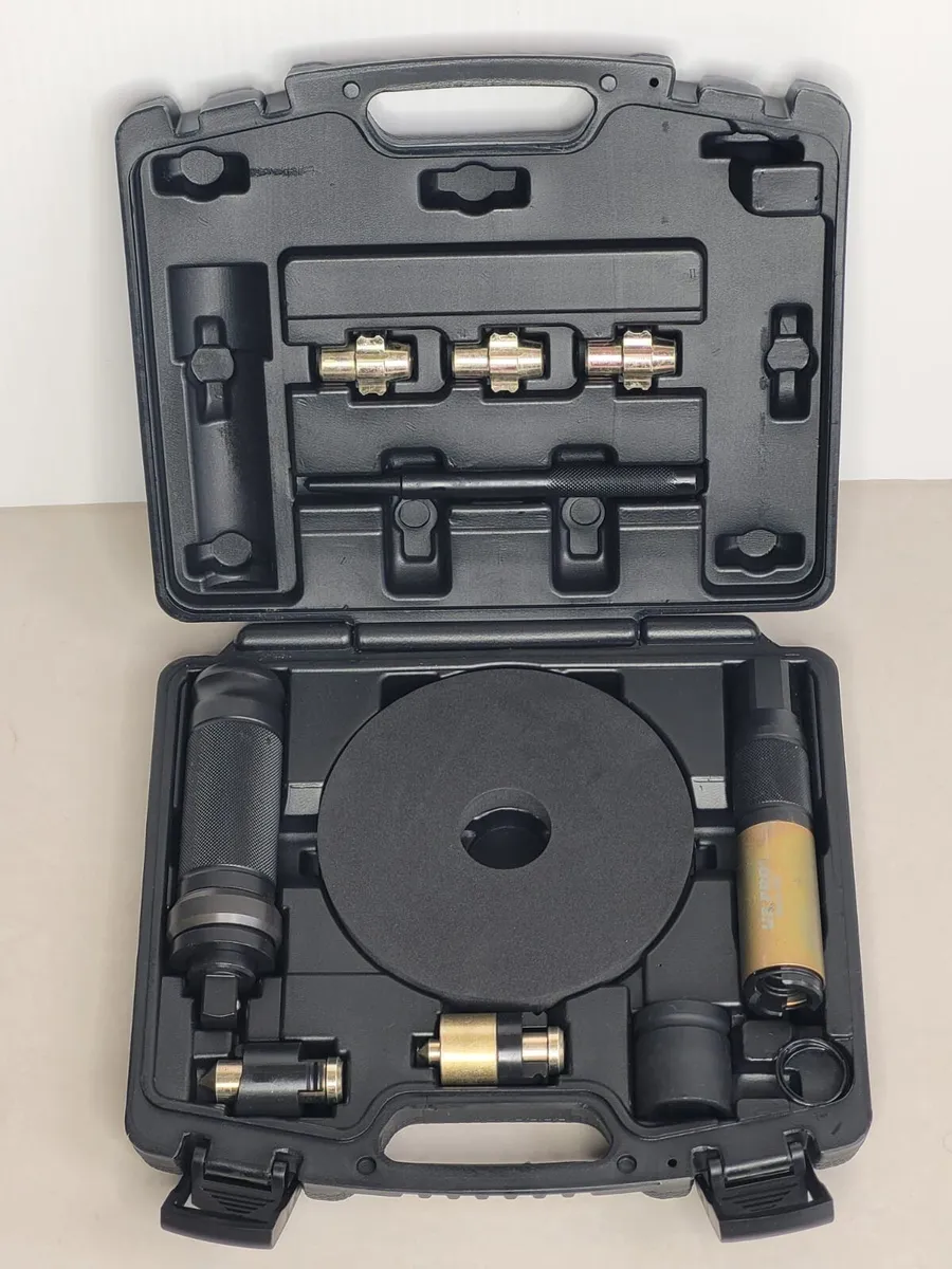 US PRO Universal Locking Wheel Nut Remover Master - Image 1