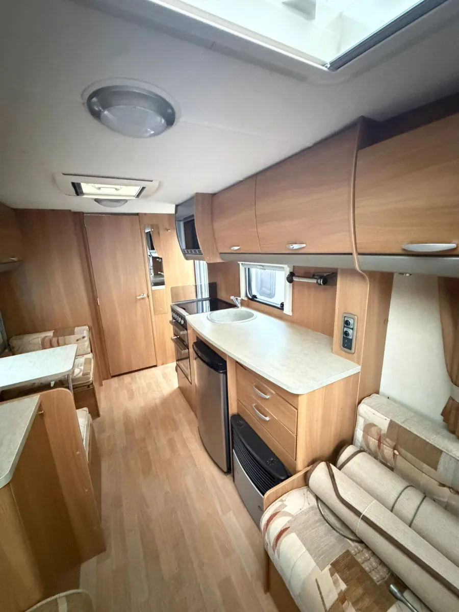 ✨SWIFT CHARISMA 4 BERTH✨ - Image 4