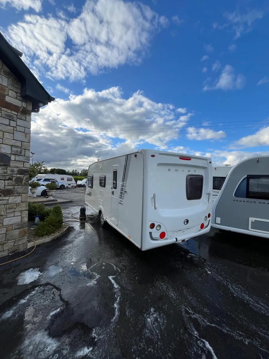 ✨SWIFT CHARISMA 4 BERTH✨ - Image 2