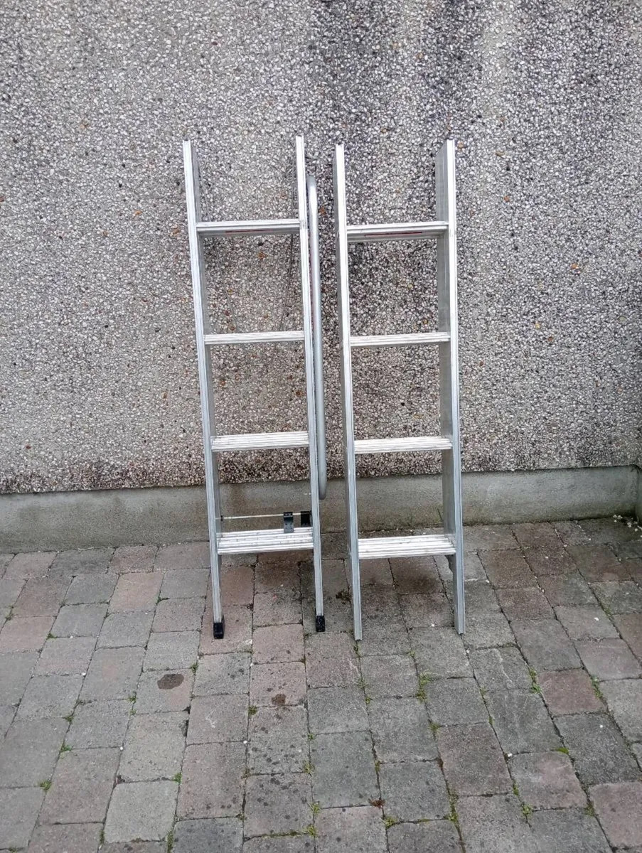 2. Aluminum ladders - Image 2