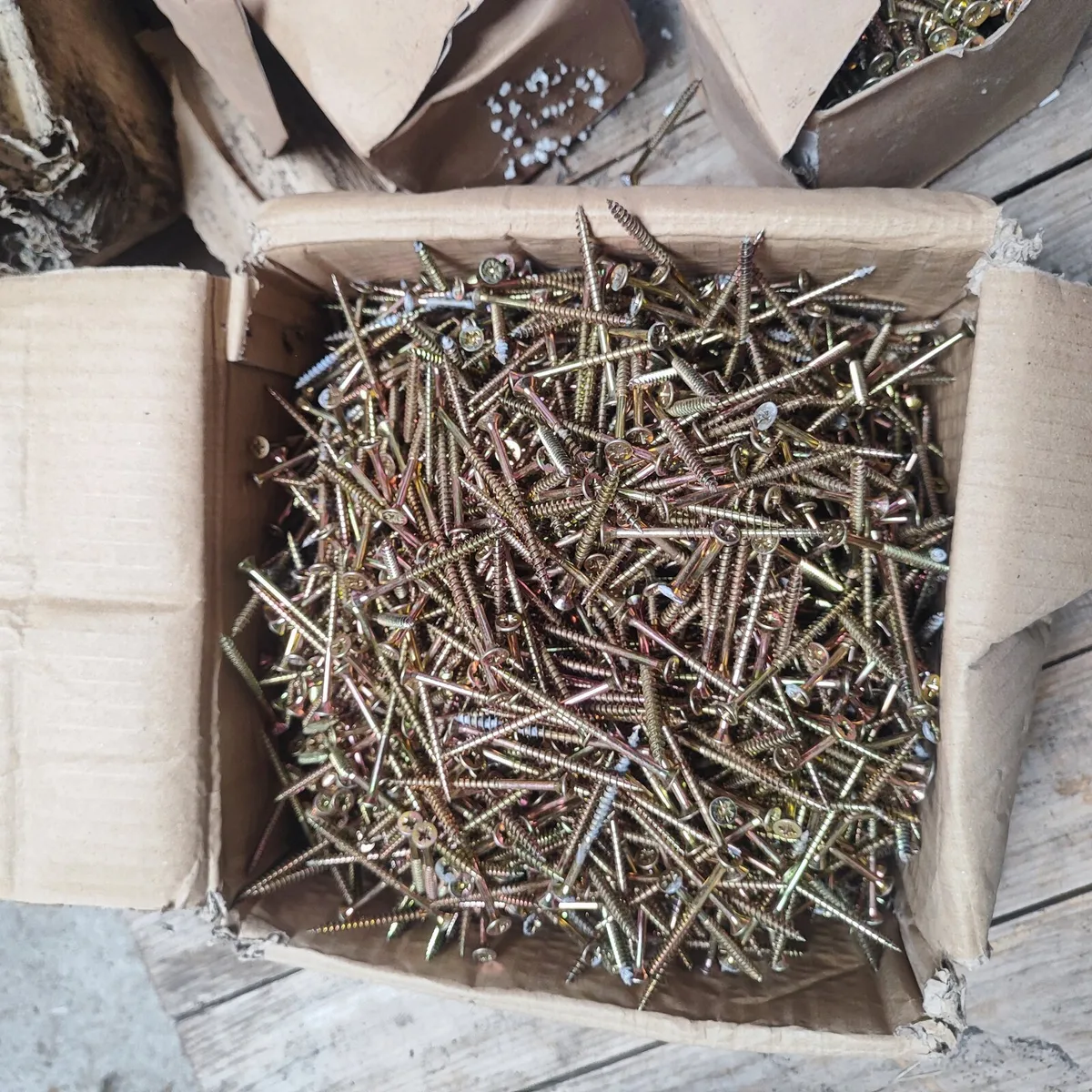 Screws bundle clearance - Image 3