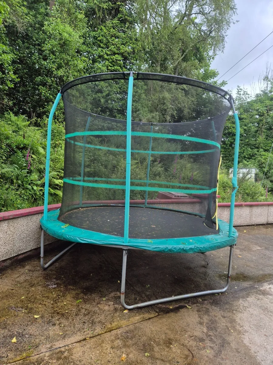 Trampoline