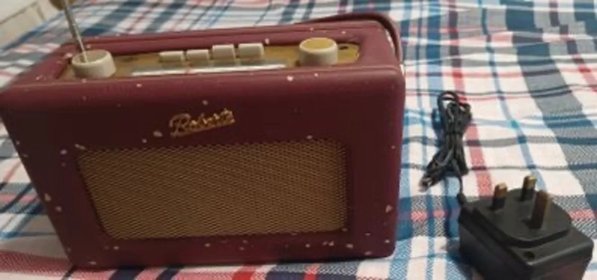 Roberts Revival Radio