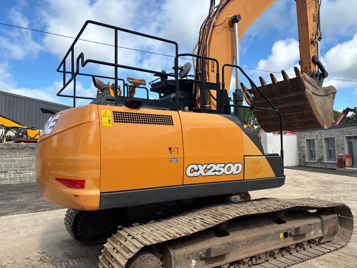 Case cx250d (only 3900 hours) - Image 4