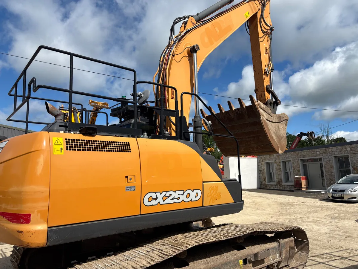 Case cx250d (only 3900 hours) - Image 3