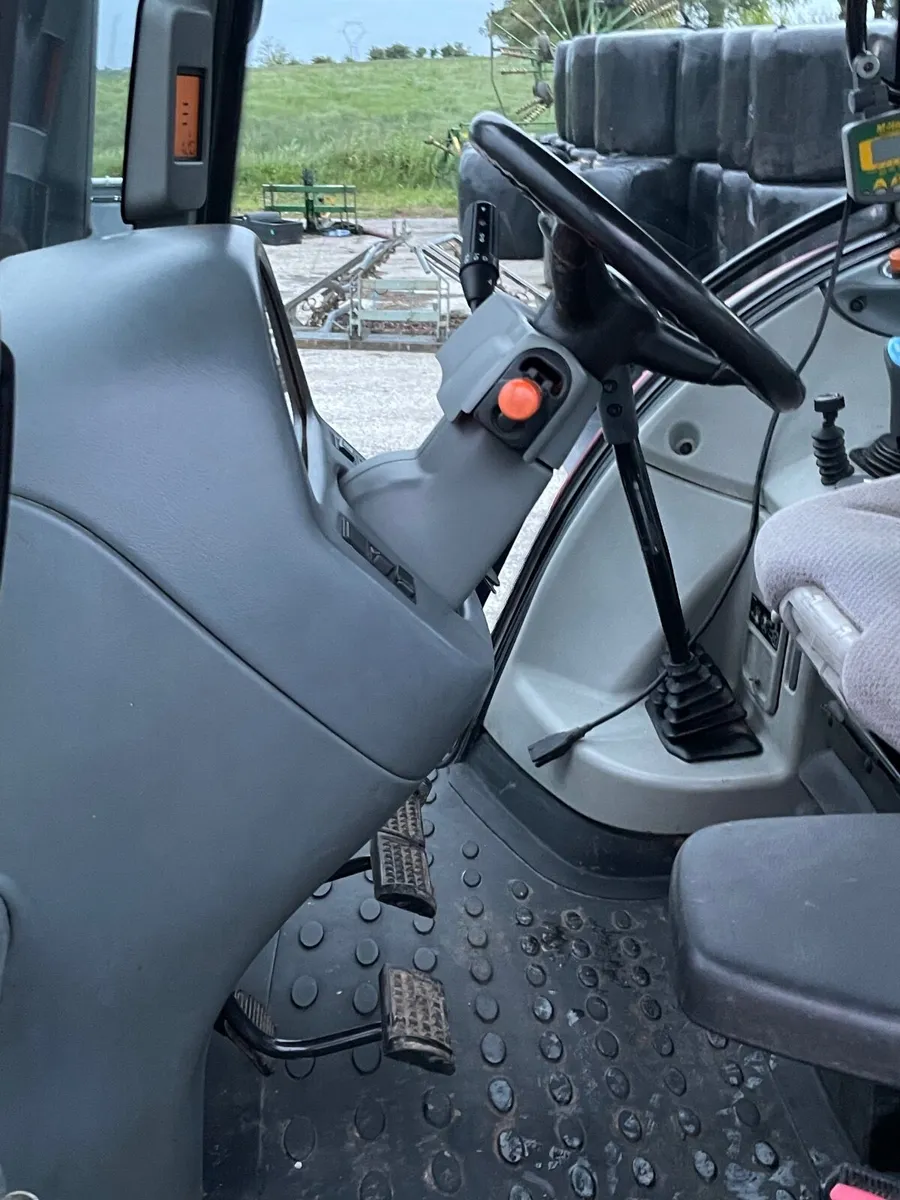 Valtra N121 - Image 3