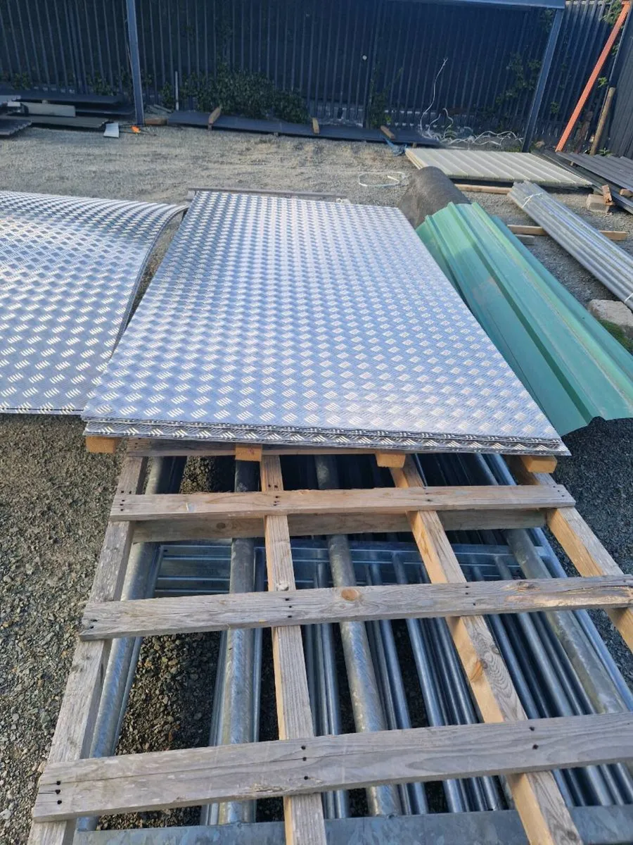 Building - Image 1