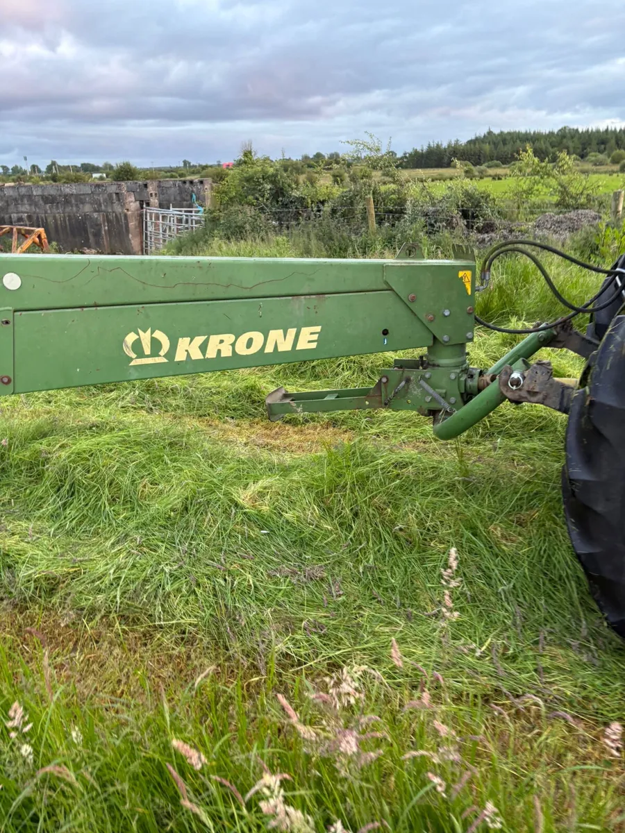 2011 Krone 9ft conditioner mower - Image 3