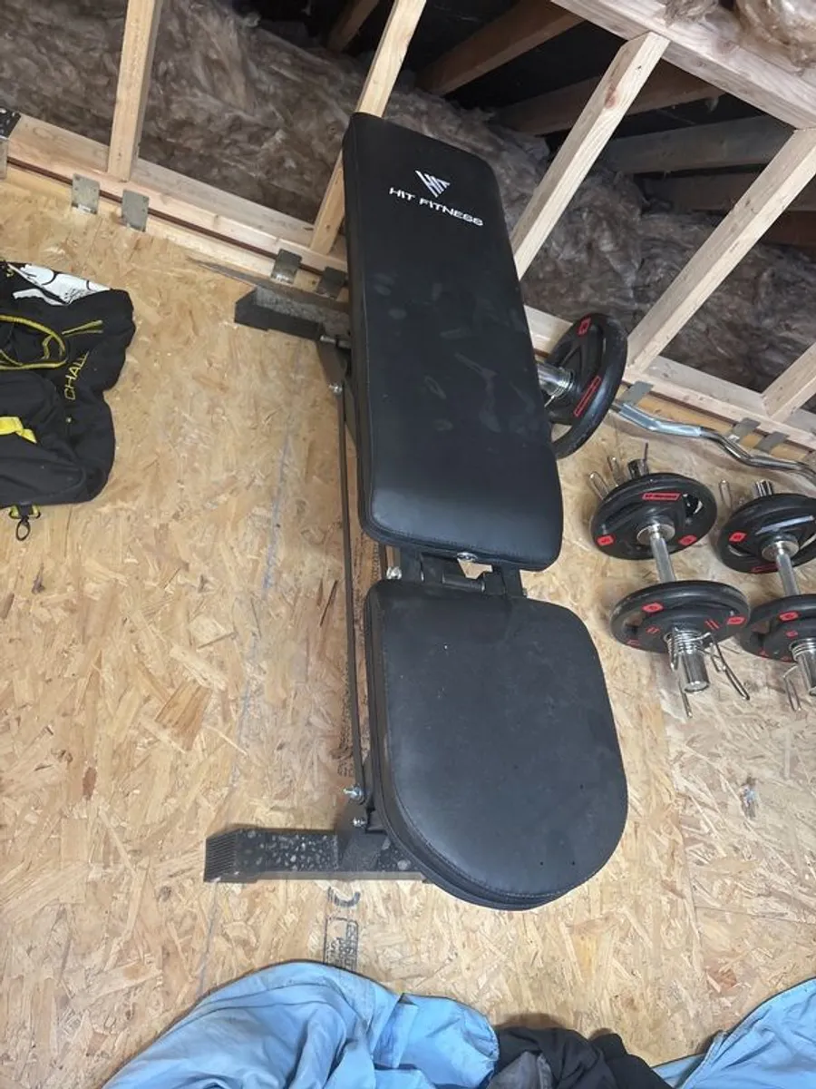 F200 squat rack, bars and bench - Image 2