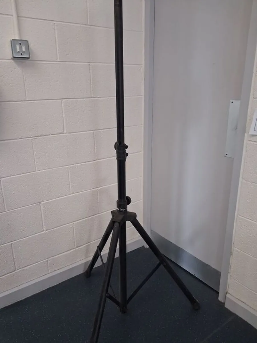 Speaker stands - Image 1