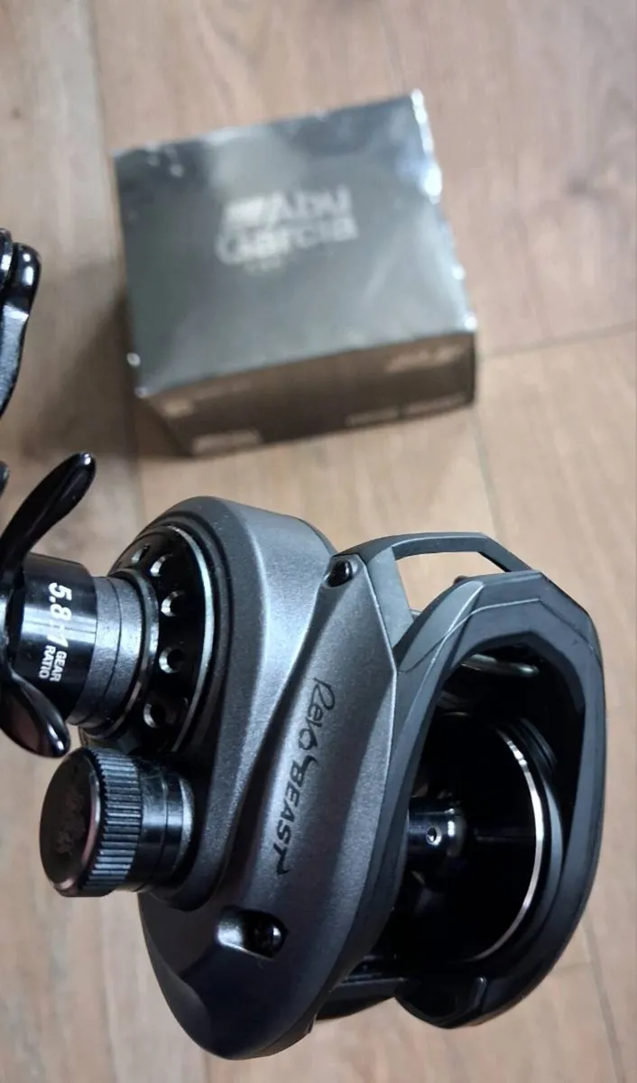 Abu Revo beast Baitcasting reel - Image 4