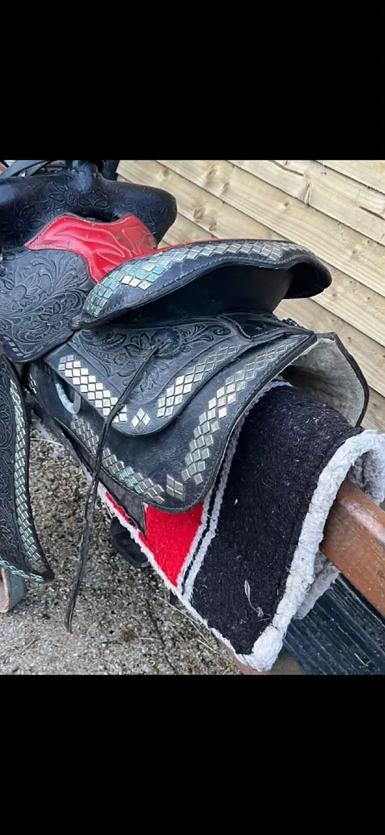 Western Saddle - Image 2