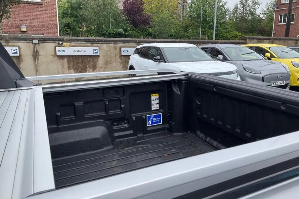 Ford Ranger WILDTRAK - Image 4