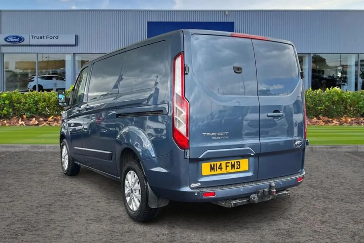 Ford Transit Custom LIMITED - Image 2