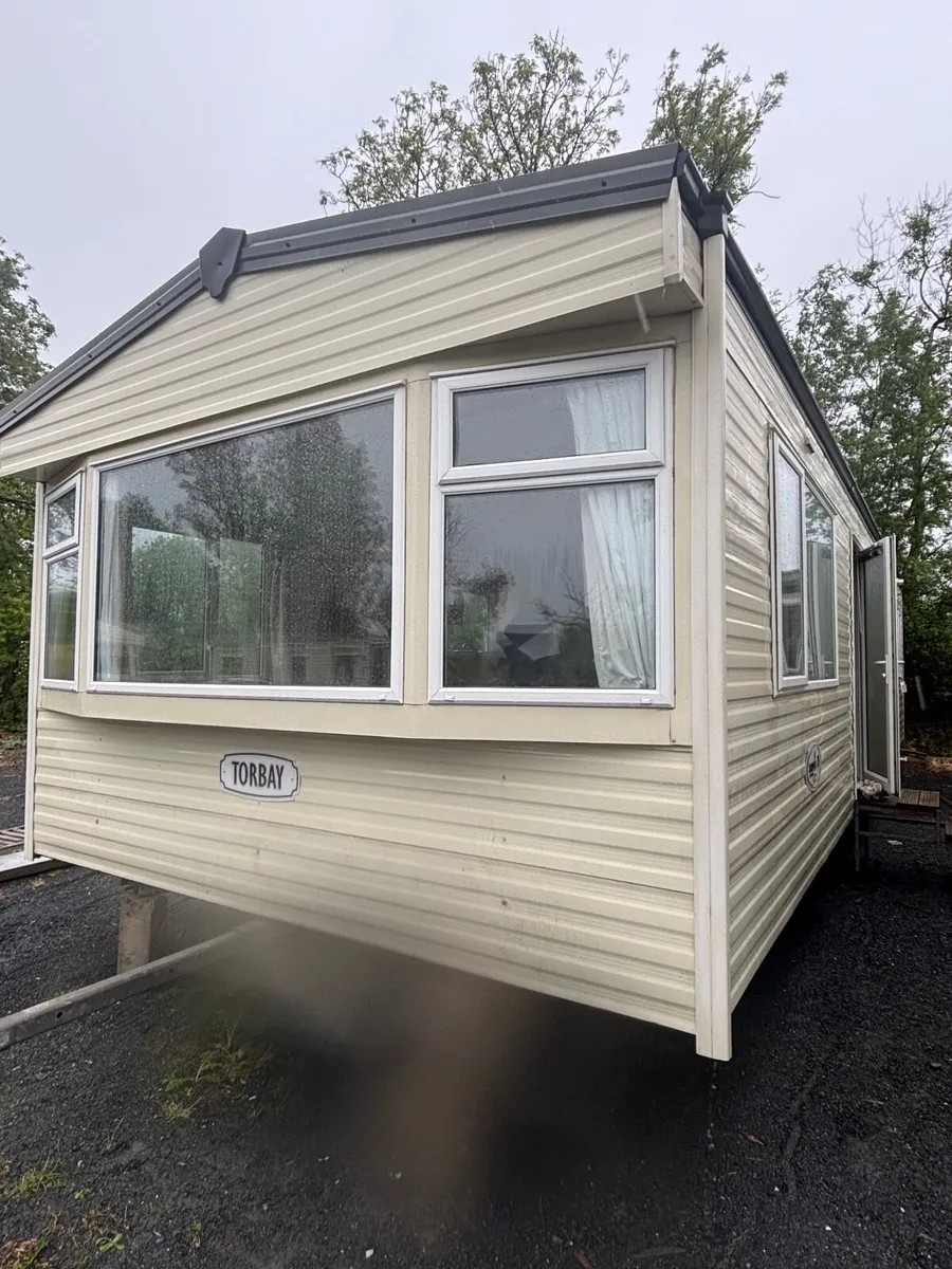 Mobile home 3 bed - Image 1