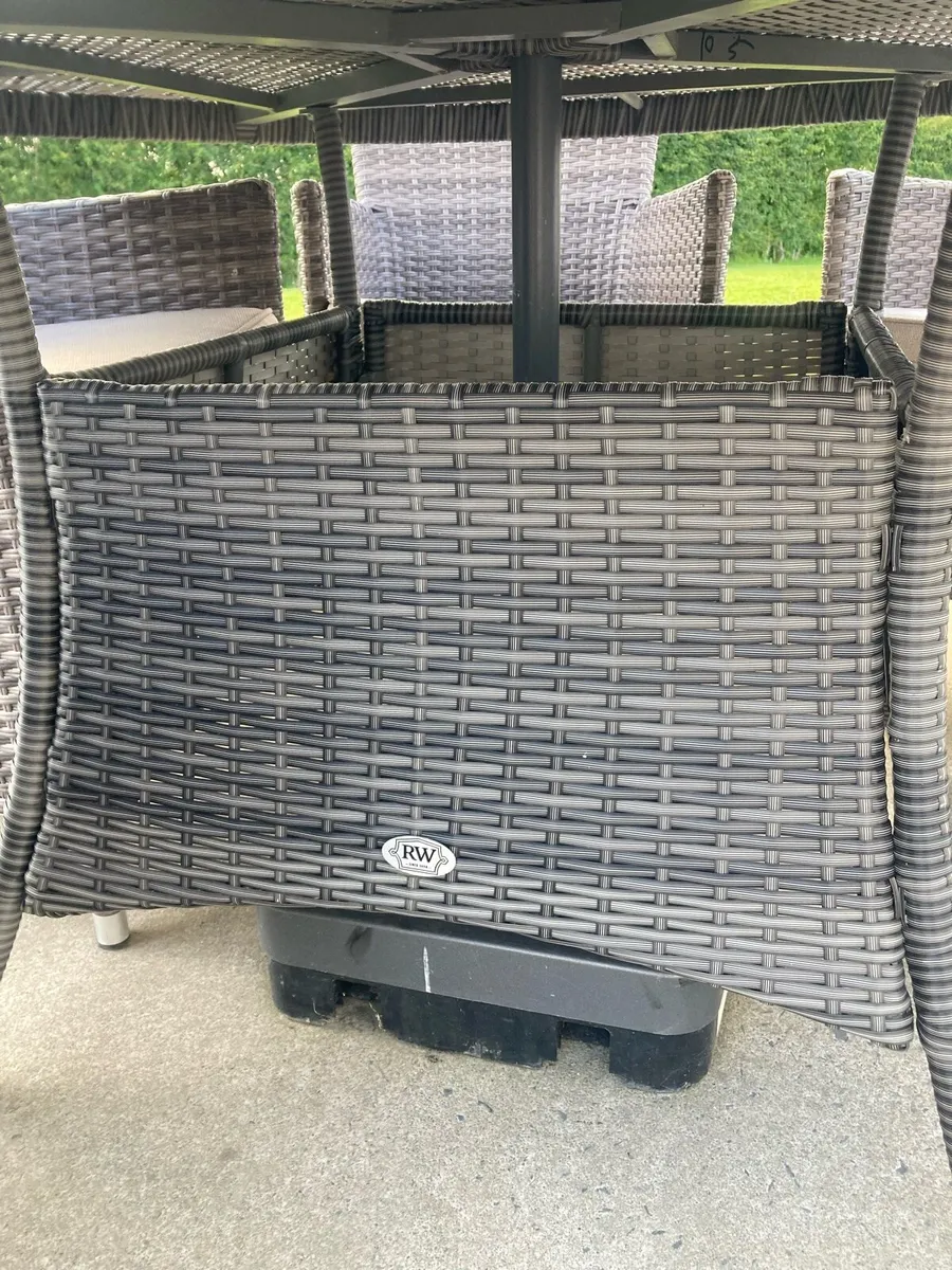 Rattan garden table furniture set. - Image 2