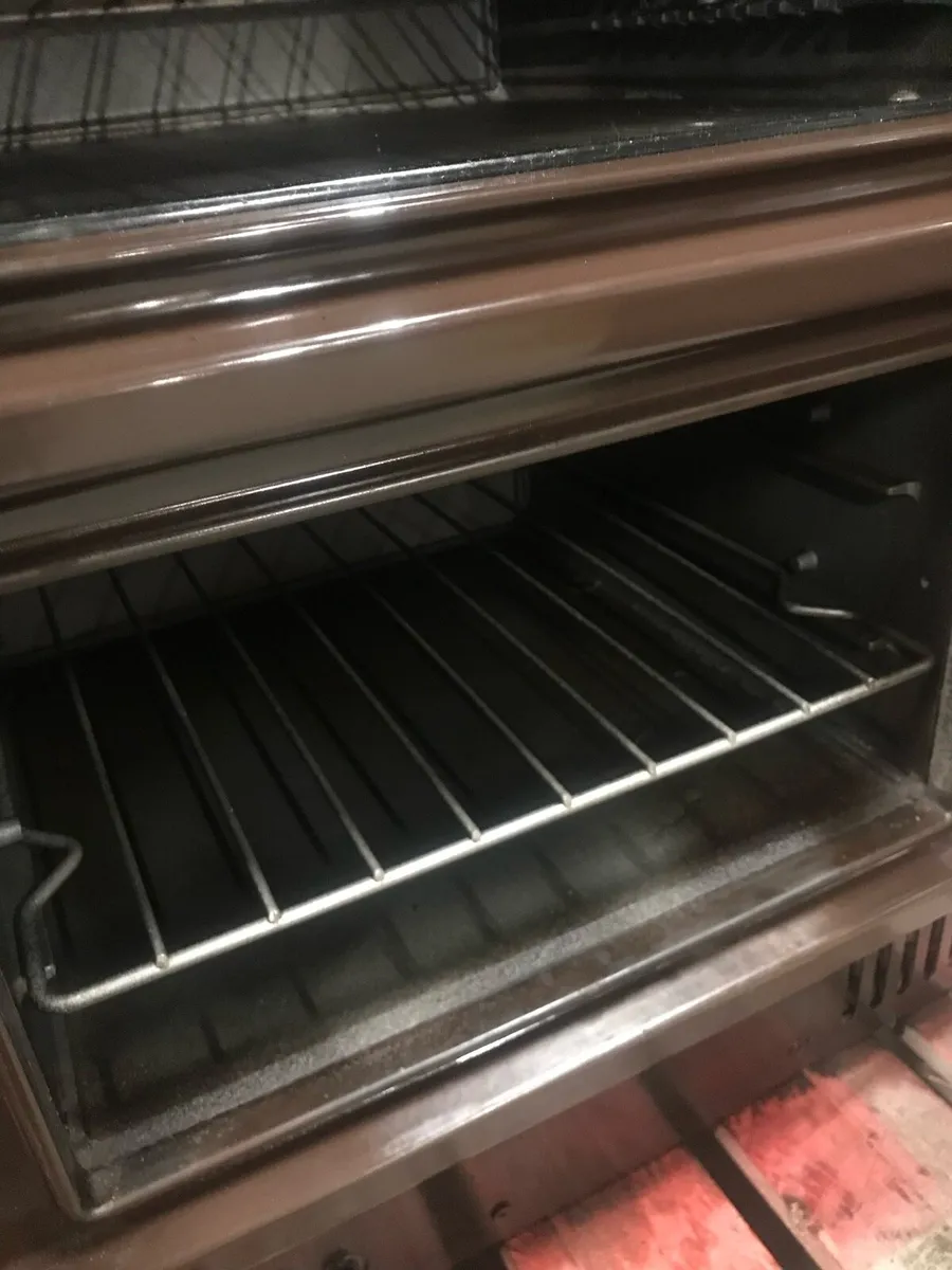 Stanley oil cooker range stove - Image 2