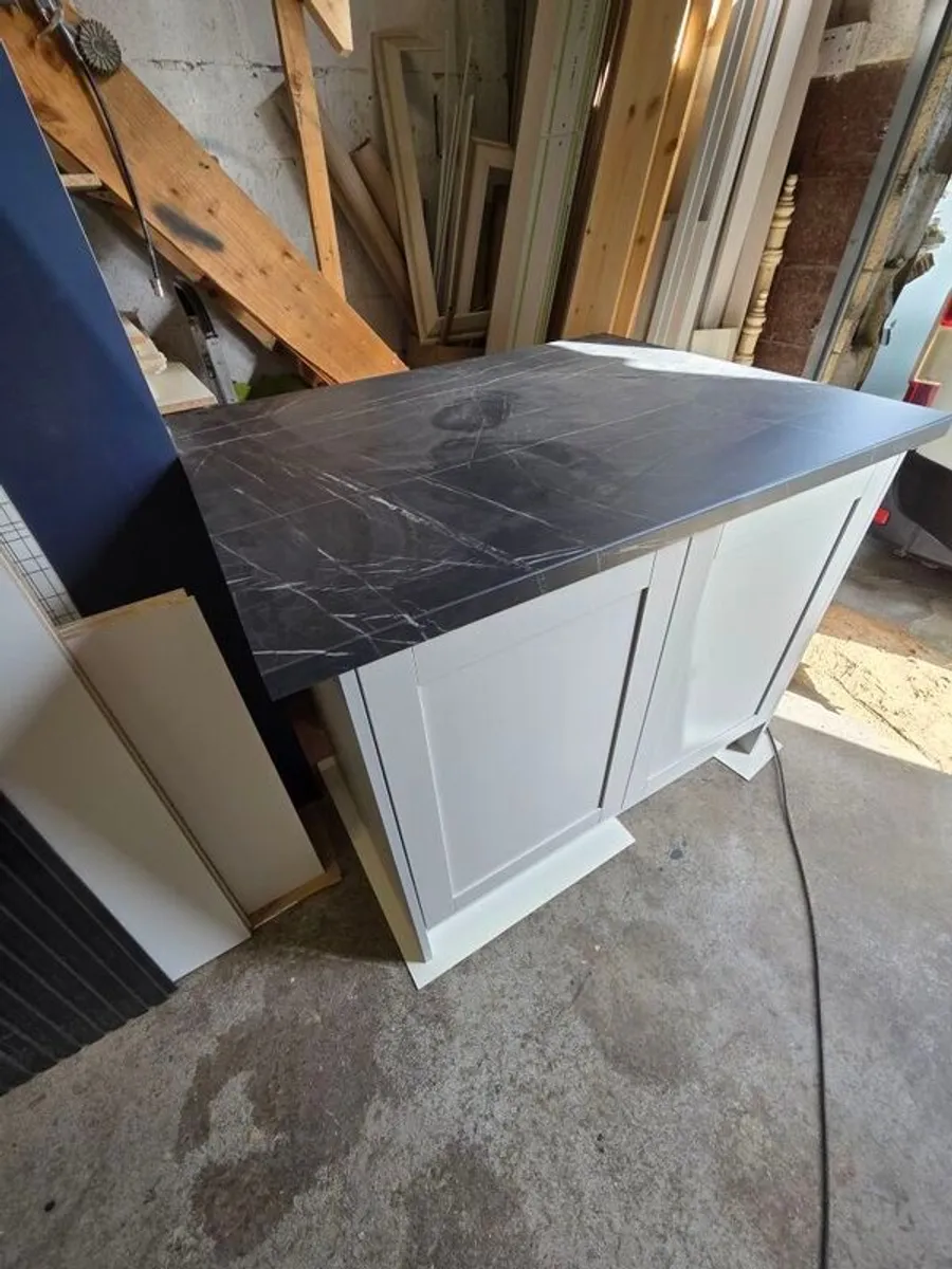 kitchen Island - Image 1