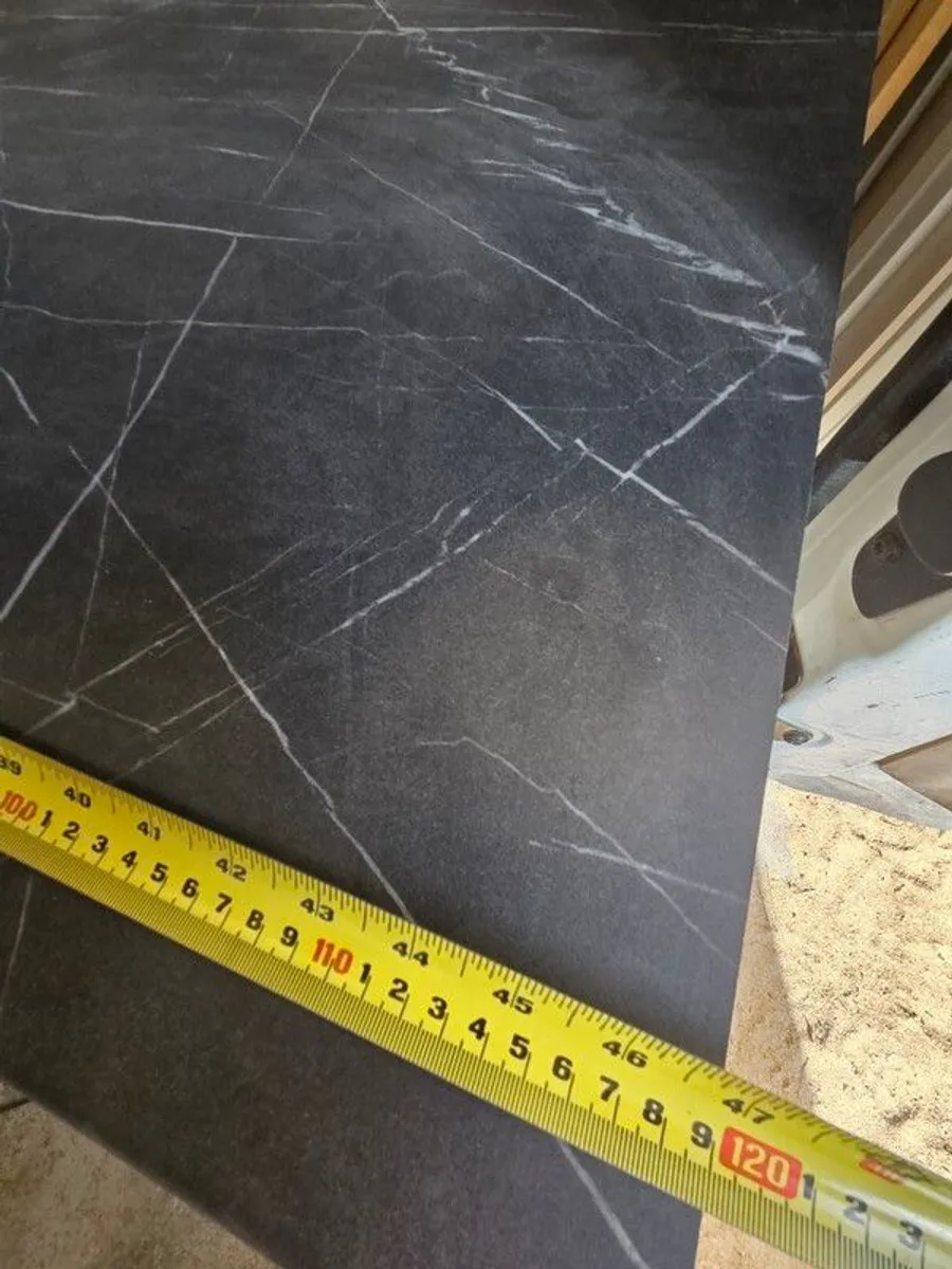 kitchen Island - Image 4