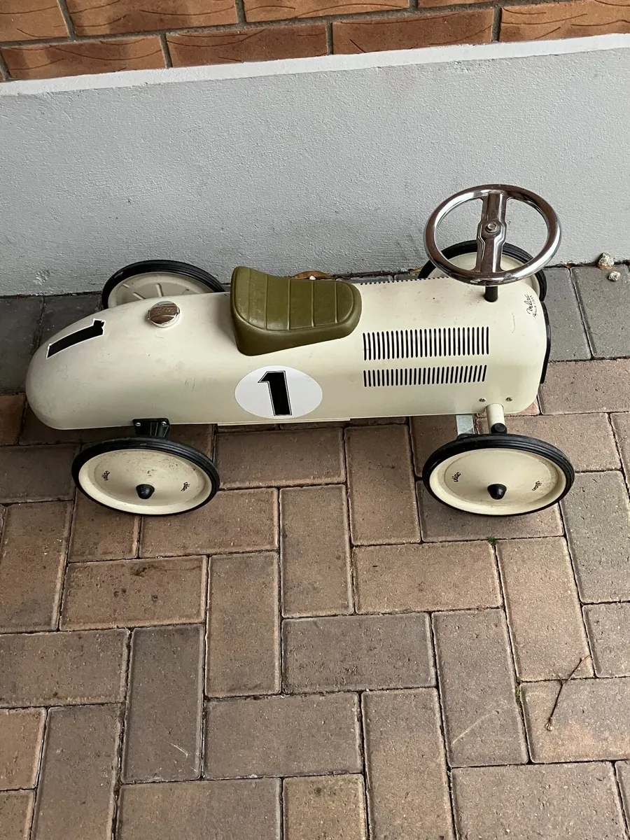 Toy car - Image 3