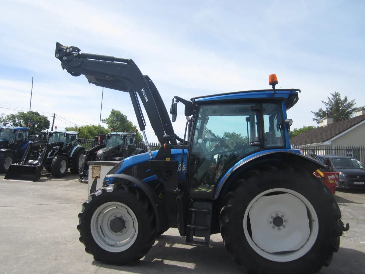 VALTRA A114..1800 HOURS...LIKE NEW...2020 - Image 1