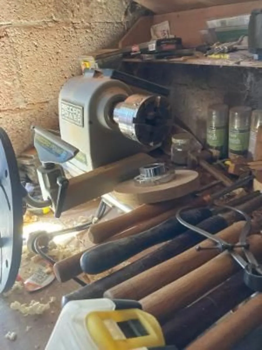 woodturning lathe - Image 1