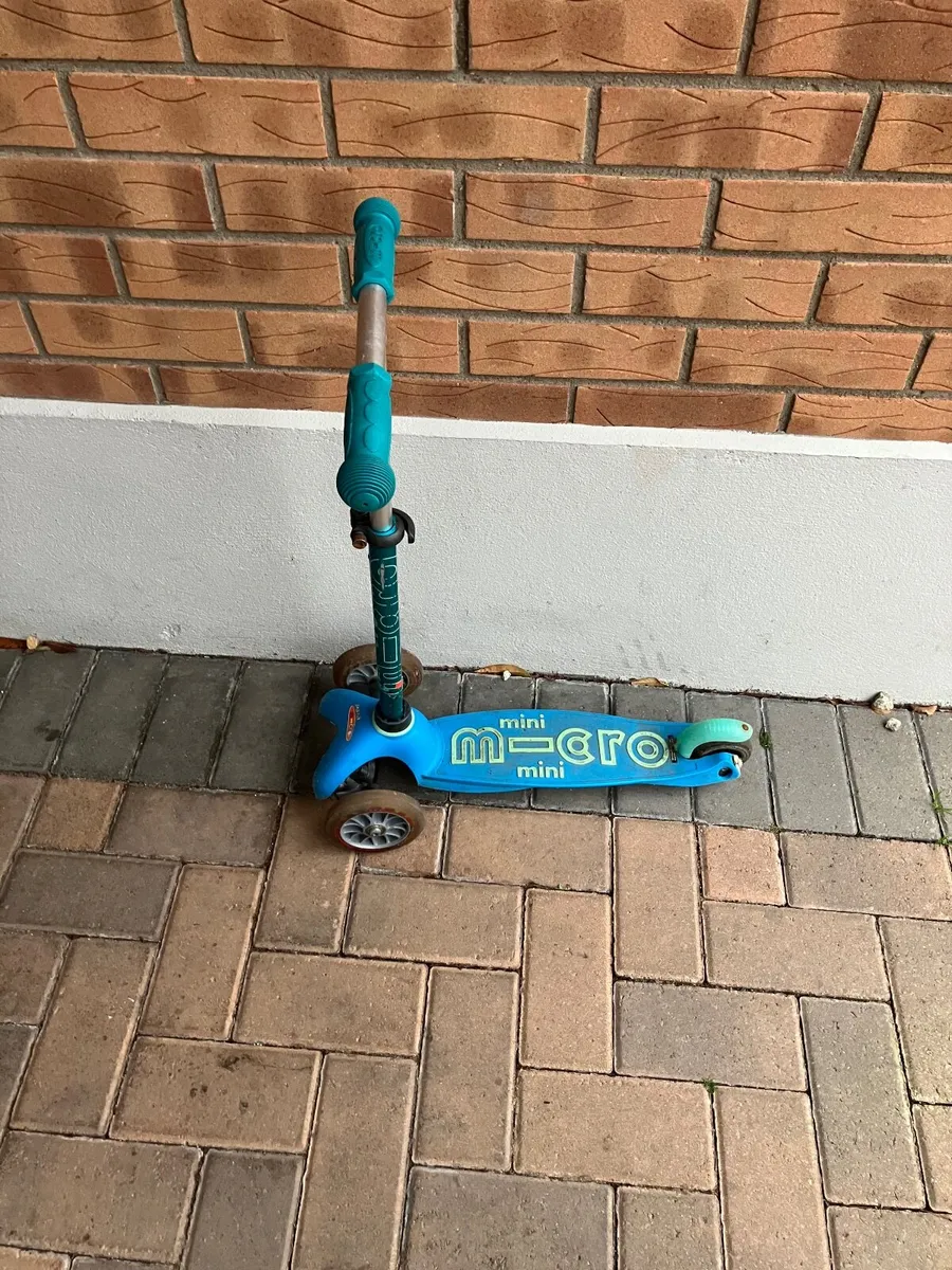 Scooter - Image 4