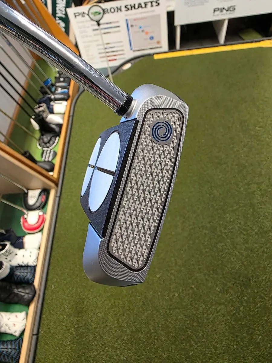 As New Odyssey Works 2-Ball Fang Putter - Image 4