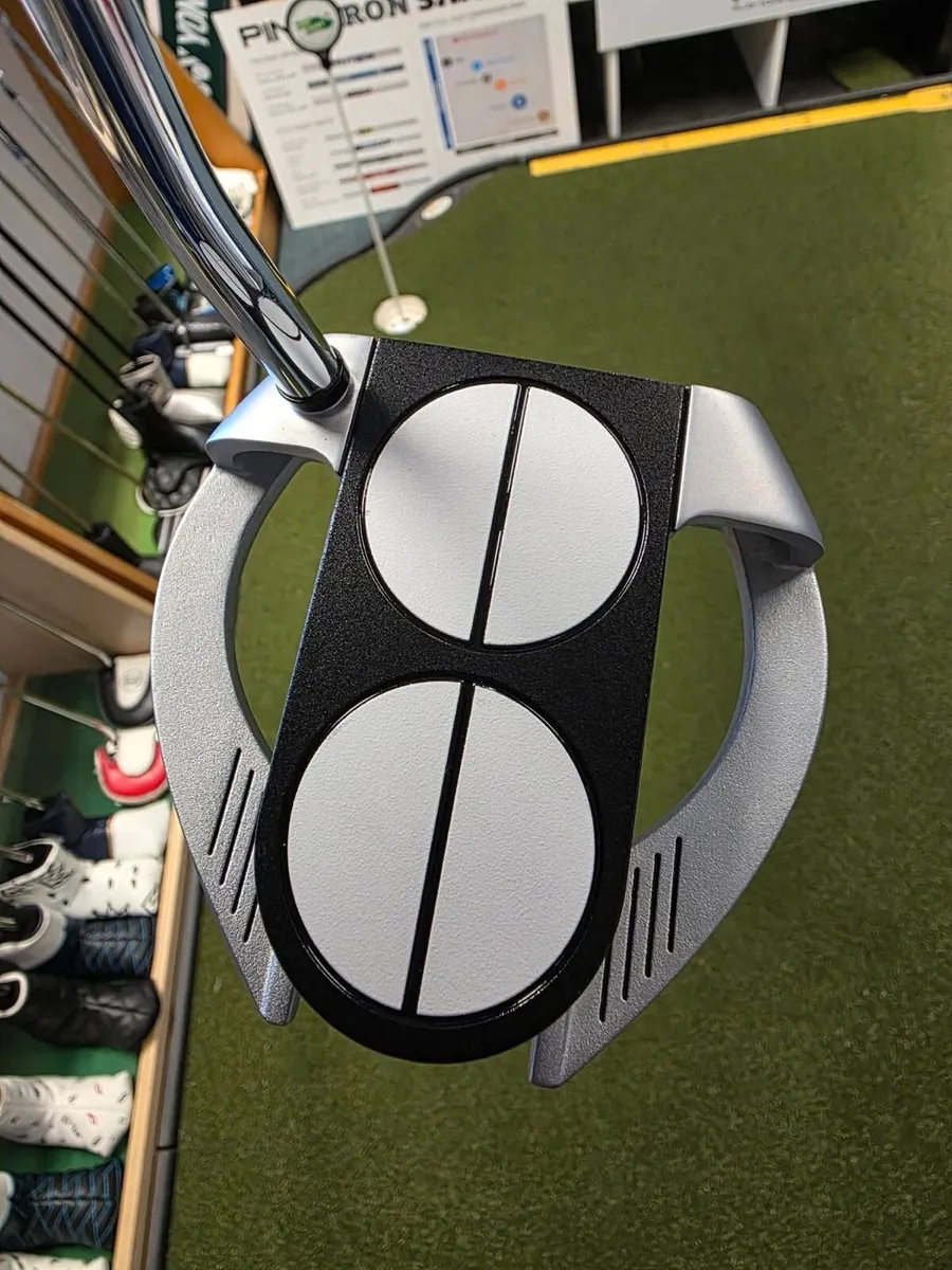 As New Odyssey Works 2-Ball Fang Putter - Image 2