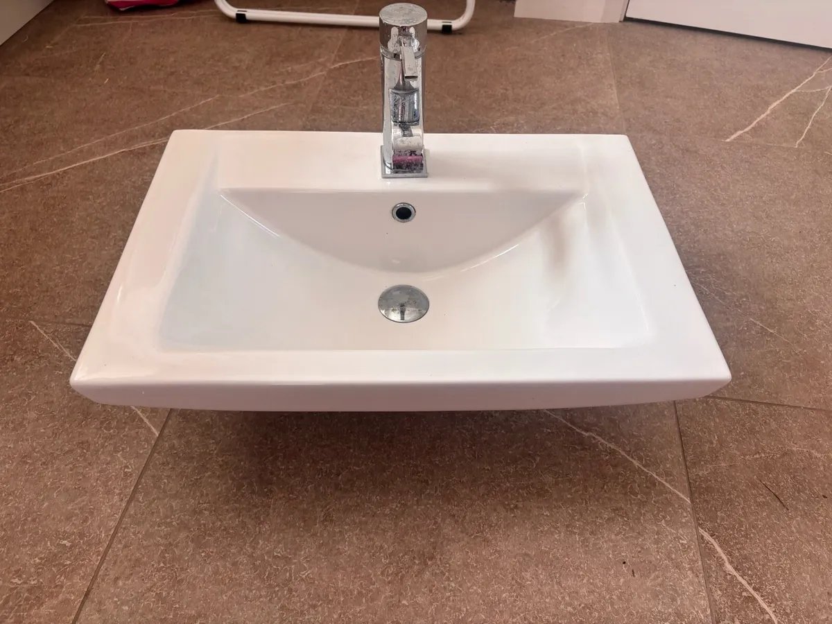 Ceramic Sink for Sale - Image 1