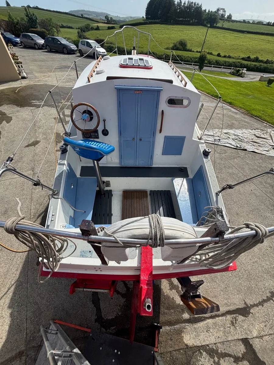 boat  cruiser - Image 1