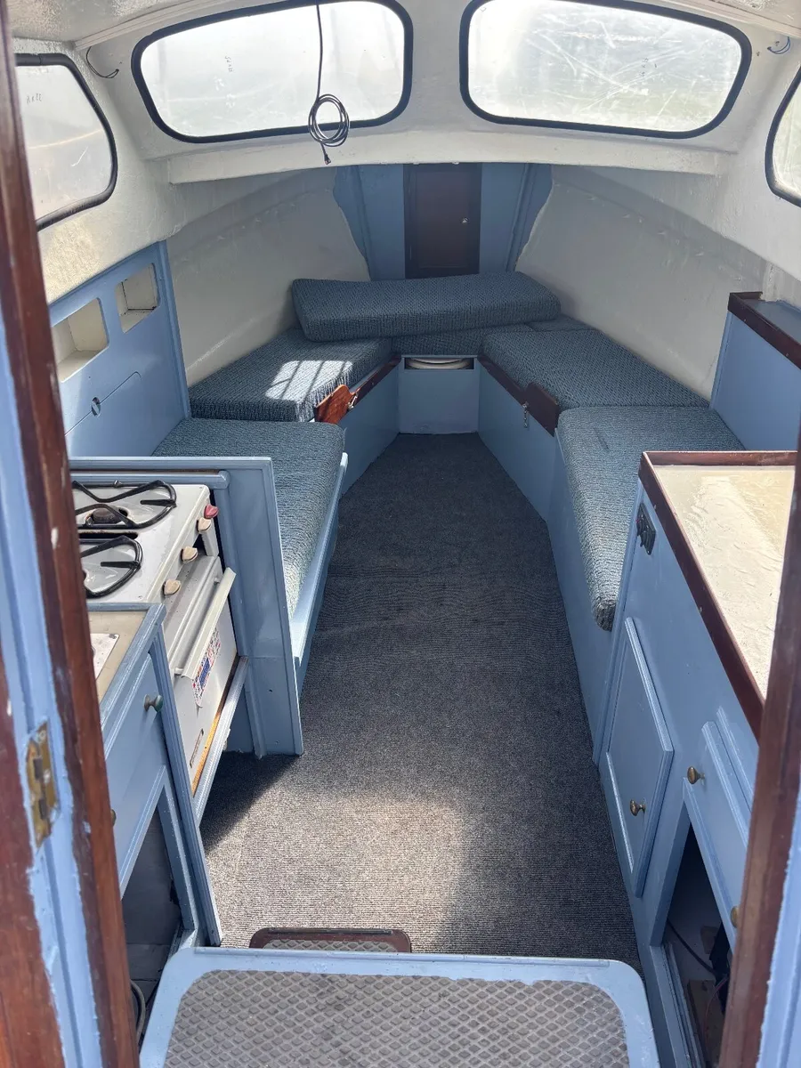 boat  cruiser - Image 2