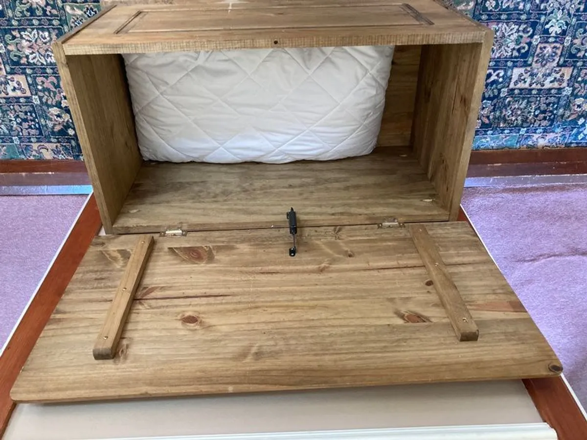 Blanket box / bedding chest - Image 4
